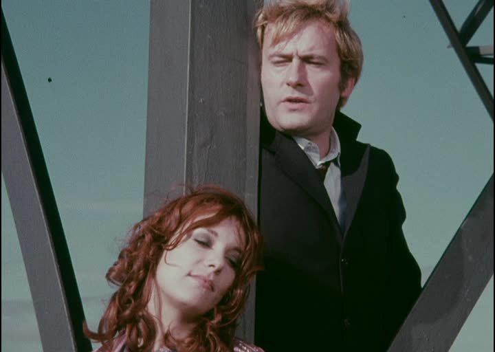 Кадр из фильма Стансы Софии / Les stances à Sophie (1971)