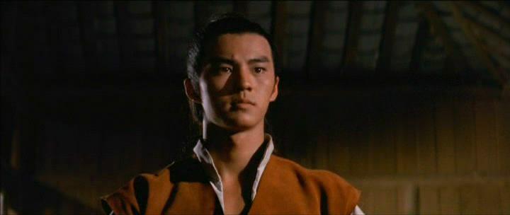 Кадр из фильма Новый однорукий меченосец / Xin du bi dao (1971)