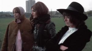 Кадры из фильма Бешеная луна / The Raging Moon (1971)