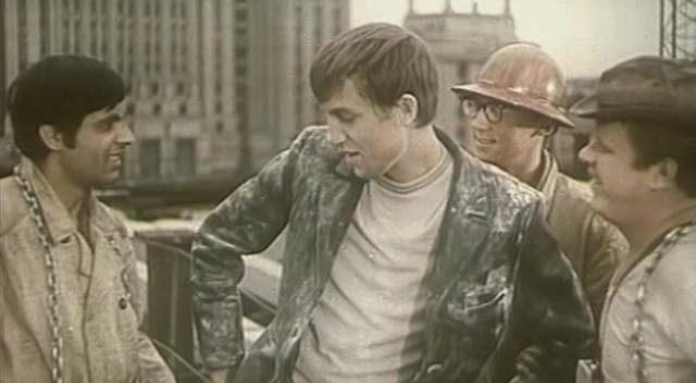 Кадр из фильма Молодые / Mlad i zdrav kao ruza (1971)