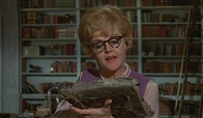 Кадр из фильма Набалдашник и метла / Bedknobs and Broomsticks (1971)