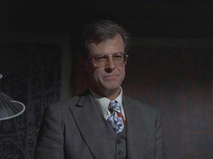 Кадр из фильма Коломбо: Смерть протягивает руку / Columbo: Death Lends a Hand (1971)
