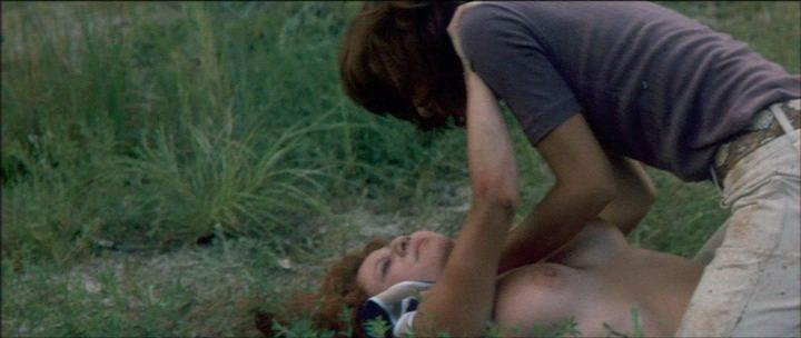 Кадр из фильма Сукебан Блюз: Контратака королевы пчел / Girl Boss Blues: Queen Bee's Counterattack (1971)