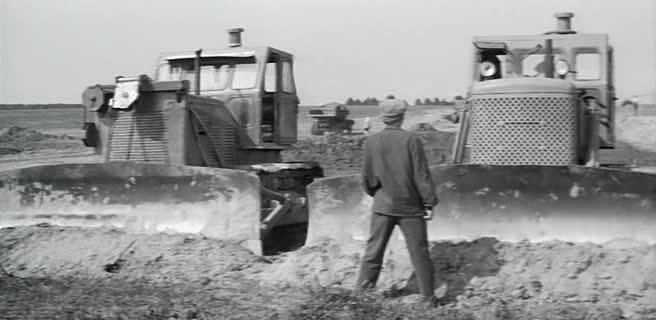 Кадр из фильма Минута молчания (1971)