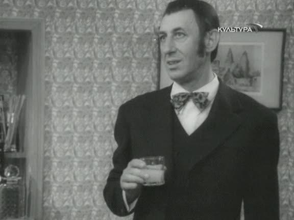 Кадр из фильма Опасный поворот / 16+ (1972)