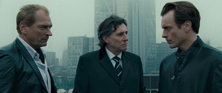 Кадр из фильма Все вещи для всех людей / All Things to All Men (2013)