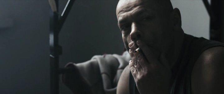 Кадр из фильма Закрытая система / Układ zamknięty (2013)