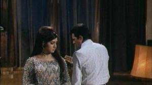Кадры из фильма Любимый Раджа / Raja Jani (1972)