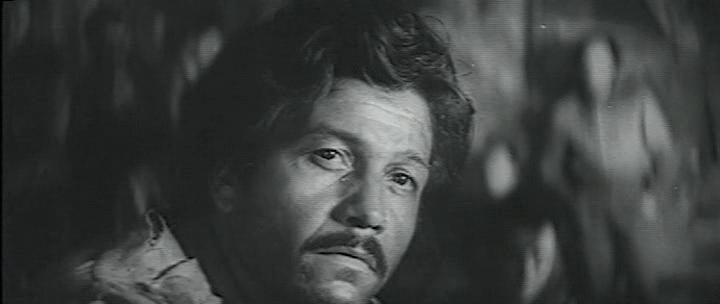 Кадр из фильма Четвертый (1972)