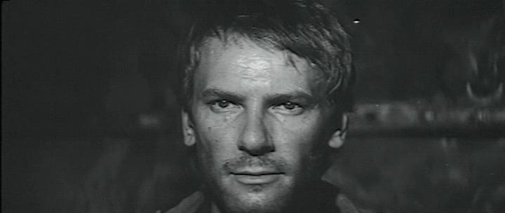 Кадр из фильма Четвертый (1972)