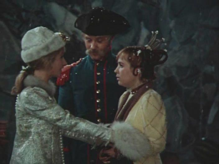 Кадр из фильма Двенадцать месяцев (1972)