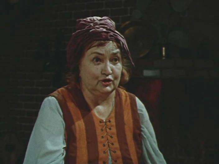 Кадр из фильма Двенадцать месяцев (1972)