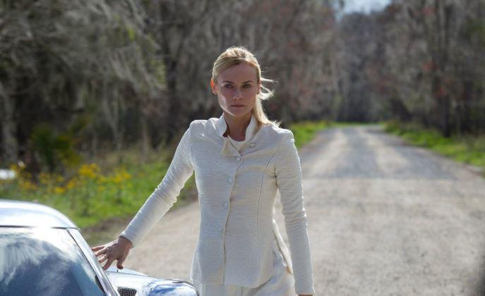 Кадр из фильма Гостья / The Host (2013)