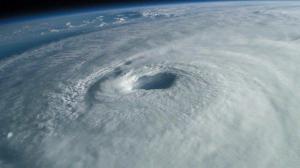 Кадры из фильма Шторм на 500 миль в час / 500 MPH Storm (2013)