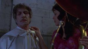 Кадры из фильма Возвращение доктора Файбса / Dr. Phibes Rises Again (1972)
