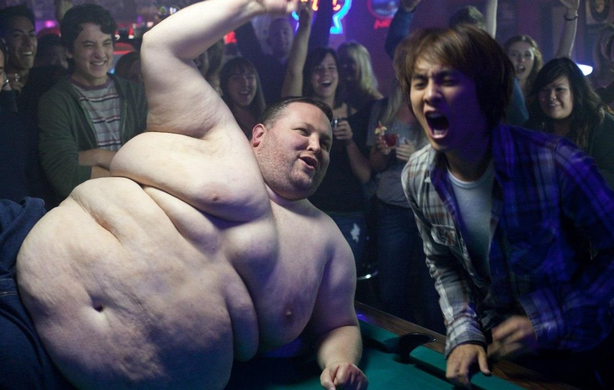 Кадр из фильма 21 и больше / 21 and Over (2013)