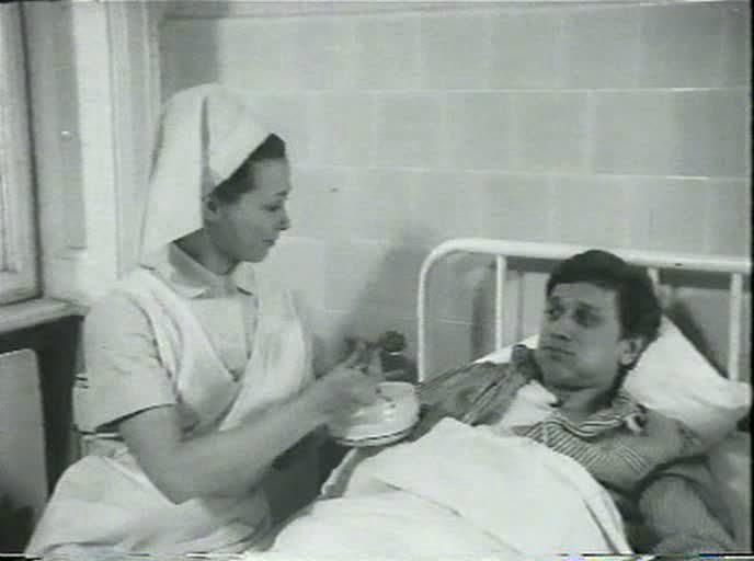 Кадр из фильма Расследование поручено мне / Hekus lettem (1972)