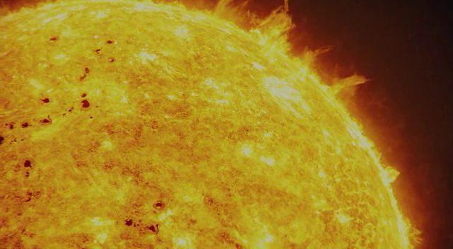 Кадр из фильма Взрыв Солнца / Exploding Sun (2013)