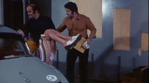 Кадры из фильма Живой товар / Die Mädchenhändler (1972)