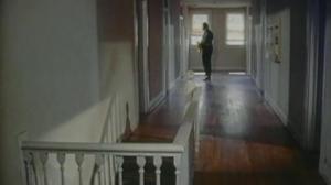 Кадры из фильма Не заглядывайте в подвал / Don't Look in the Basement (1973)