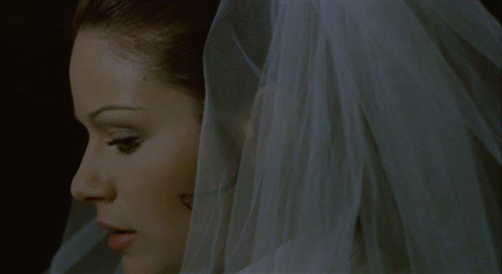 Кадр из фильма Когда любовь есть чувственность / Quando l'amore è sensualità (1973)