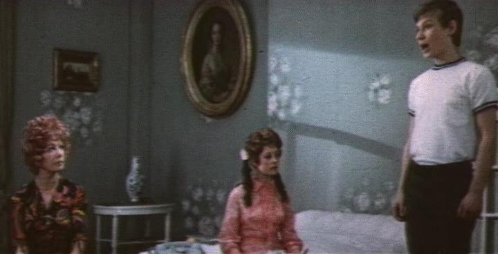 Кадр из фильма А вы любили когда-нибудь? (1973)