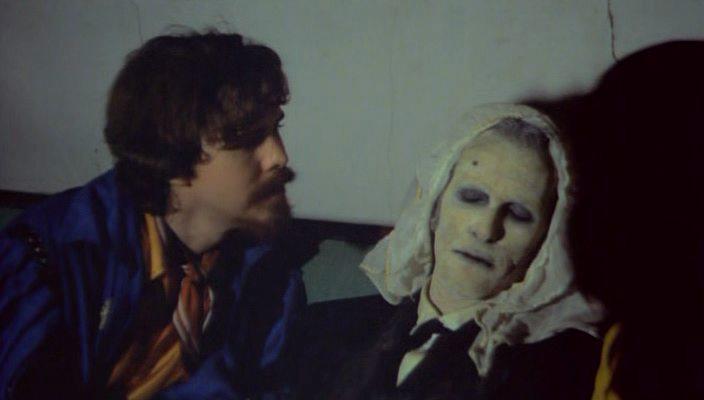 Кадр из фильма Трупы детям не игрушка / Children Shouldn't Play with Dead Things (1973)