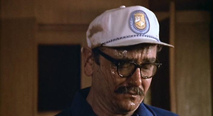 Кадр из фильма Девочки из группы поддержки / The Cheerleaders (1973)