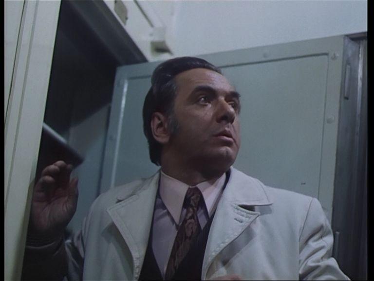 Кадр из фильма С Новым годом! / La bonne année (1973)