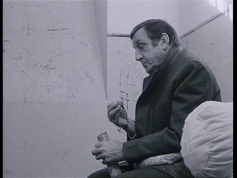 Кадр из фильма С Новым годом! / La bonne année (1973)