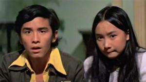 Кадры из фильма Конфликт поколений / Pan ni (1973)