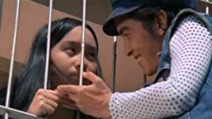 Кадры из фильма Конфликт поколений / Pan ni (1973)