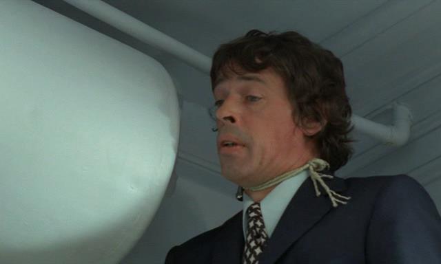 Кадр из фильма Зануда / L'emmerdeur (1973)