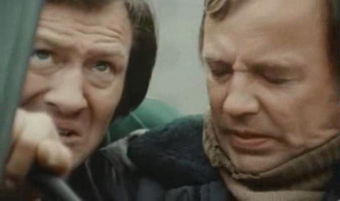 Кадр из фильма Обнаженная за забором / Naakt over de schutting (1973)