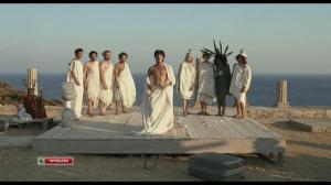 Кадры из фильма Ты будешь чтить свою мать и свою мать / Tu honoreras ta mère et ta mère (2012)