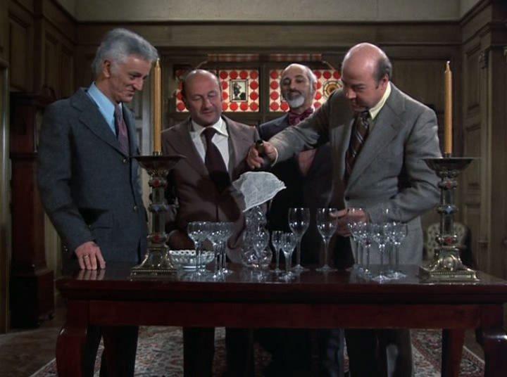 Кадр из фильма Коломбо: Старый портвейн / Columbo: Any Old Port in a Storm (1973)