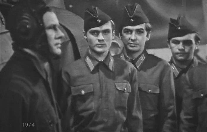 Кадр из фильма В восемнадцать мальчишеских лет (1974)