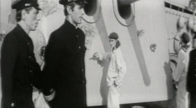 Кадр из фильма Следую своим курсом (1974)