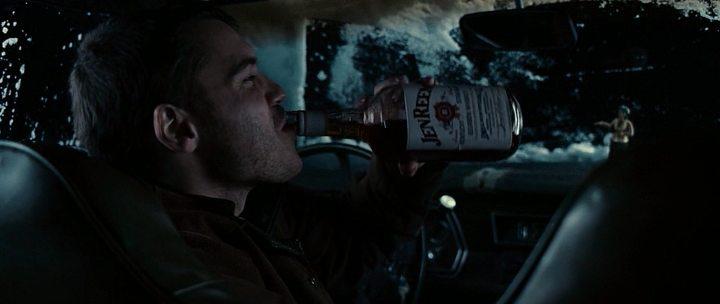 Кадр из фильма Жизнь в мотеле / The Motel Life (2012)