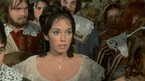 Кадры из фильма Четыре мушкетера Шарло + Четверо против кардинала / Les Charlots contre Dracula (1974)