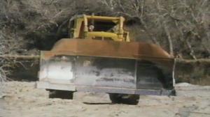 Кадры из фильма Бульдозер-убийца / Killdozer (1974)