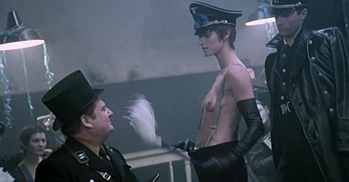 Кадр из фильма Ночной портье / Il portiere di notte (1974)