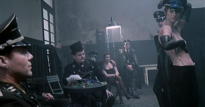 Кадр из фильма Ночной портье / Il portiere di notte (1974)