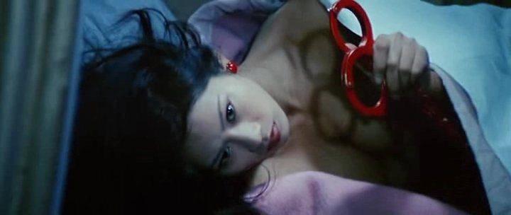Кадр из фильма Женщина из Отдела Ноль: Красные наручники / Zeroka no onna: Akai wappa (1974)