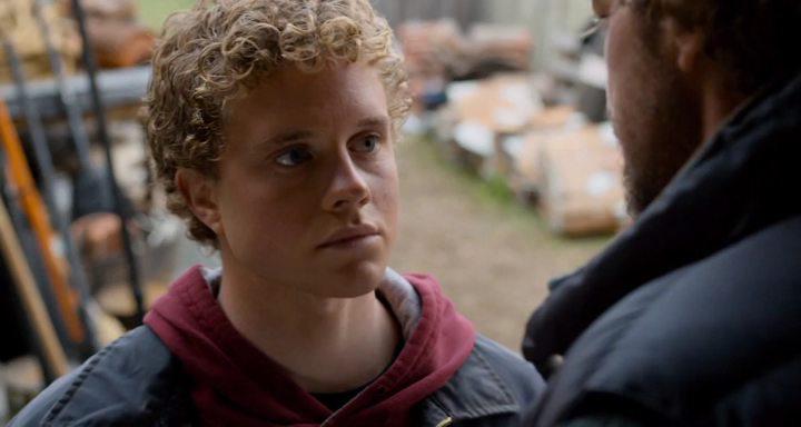 Кадр из фильма Покорители волн / Chasing Mavericks (2012)