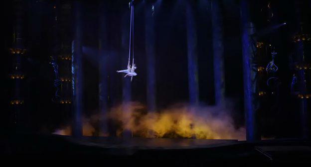 Кадр из фильма Cirque du Soleil: Сказочный мир / Cirque du Soleil: Worlds Away (2012)