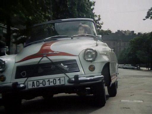 Кадр из фильма Как утопить доктора Мрачека / Jak utopit dr. Mrácka aneb Konec vodníku v Cechách (1974)