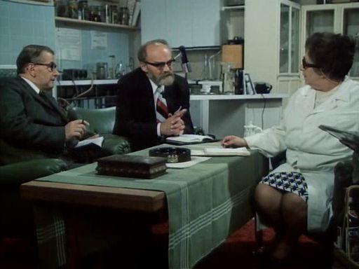 Кадр из фильма Как утопить доктора Мрачека / Jak utopit dr. Mrácka aneb Konec vodníku v Cechách (1974)