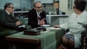 Кадры из фильма Как утопить доктора Мрачека / Jak utopit dr. Mrácka aneb Konec vodníku v Cechách (1974)