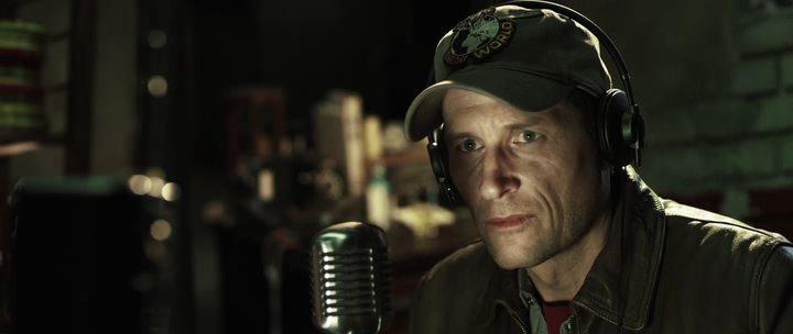 Кадр из фильма В эфире / On Air (2012)